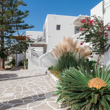 Nautilus Apartments-Suites Páros Zewnętrze zdjęcie
