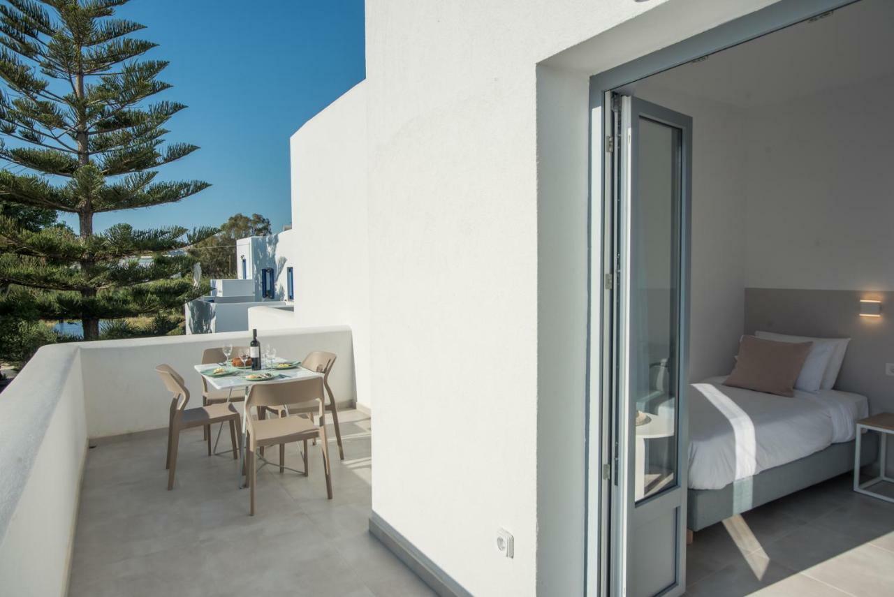 Nautilus Apartments-Suites Páros Zewnętrze zdjęcie